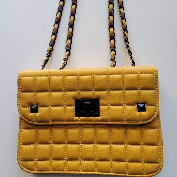 Vans Handbags - VANS QUILTED FAUX LEATHER MUSTARD YELLOW PURSE CHAIN SHOULDER STRAP